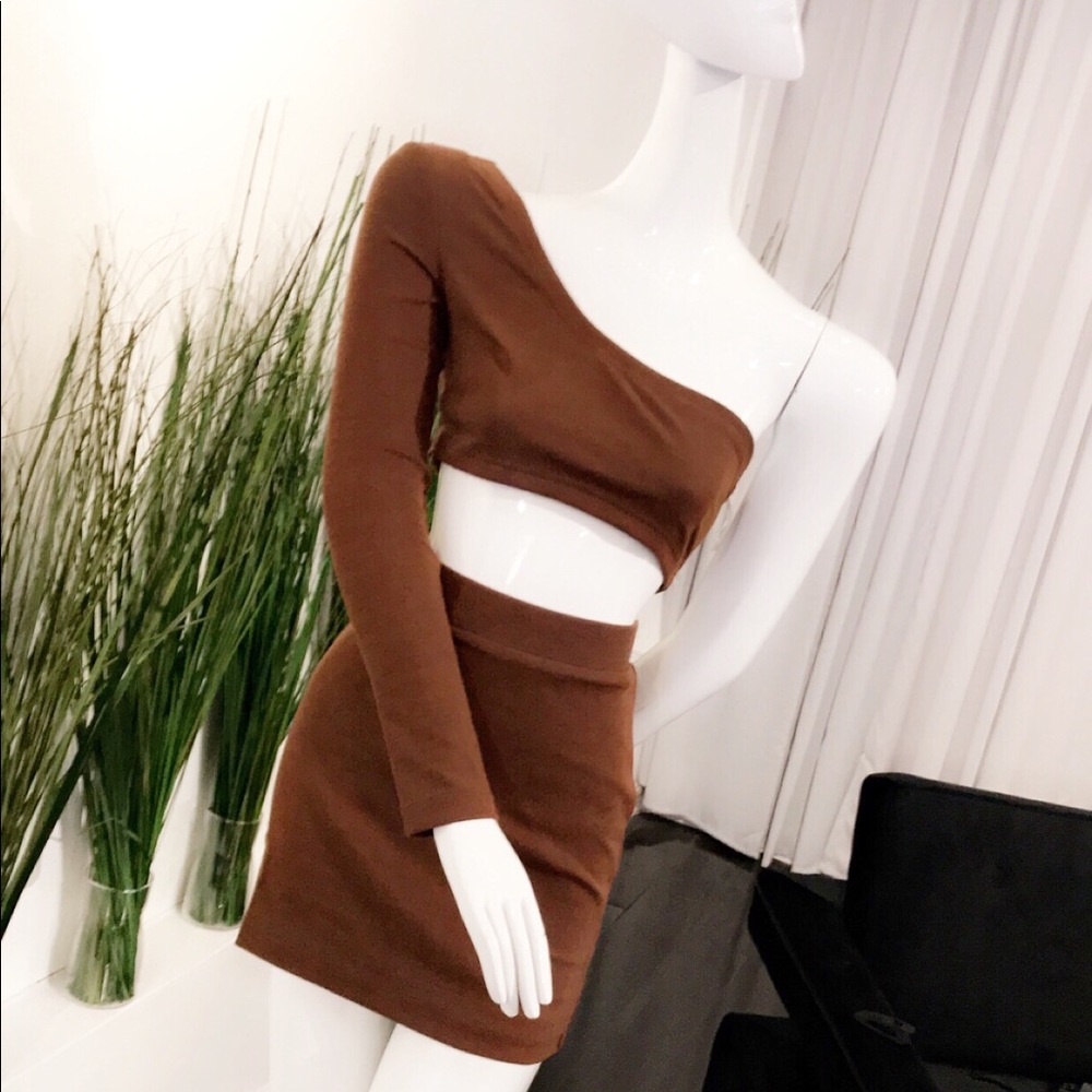 Skirt set